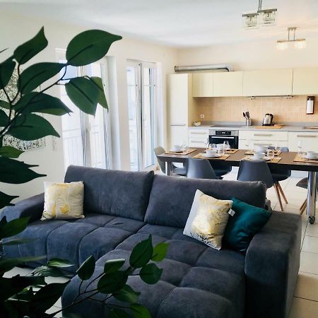 Art Deco 100M2 Flat 2 Min Walking From Train Station In City Center, Free Parking And Terrace - 2B Luksemburg Zewnętrze zdjęcie